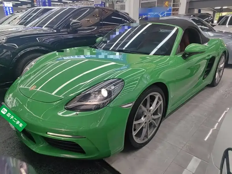 Porsche 718, 2022