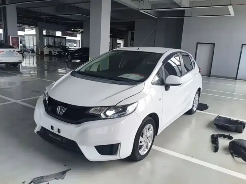 Honda Fit Honda Fit 2014 1.5L LX CVT Comfort Type, 2015 — фото 1