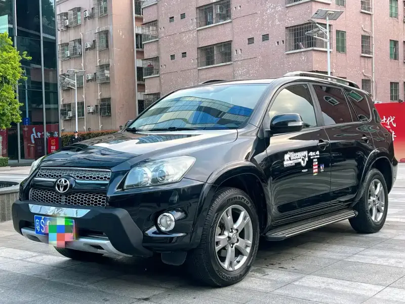 Toyota RAV4, 2013