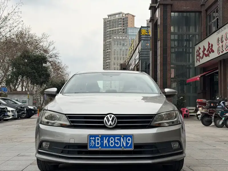Volkswagen Sagitar, 2016
