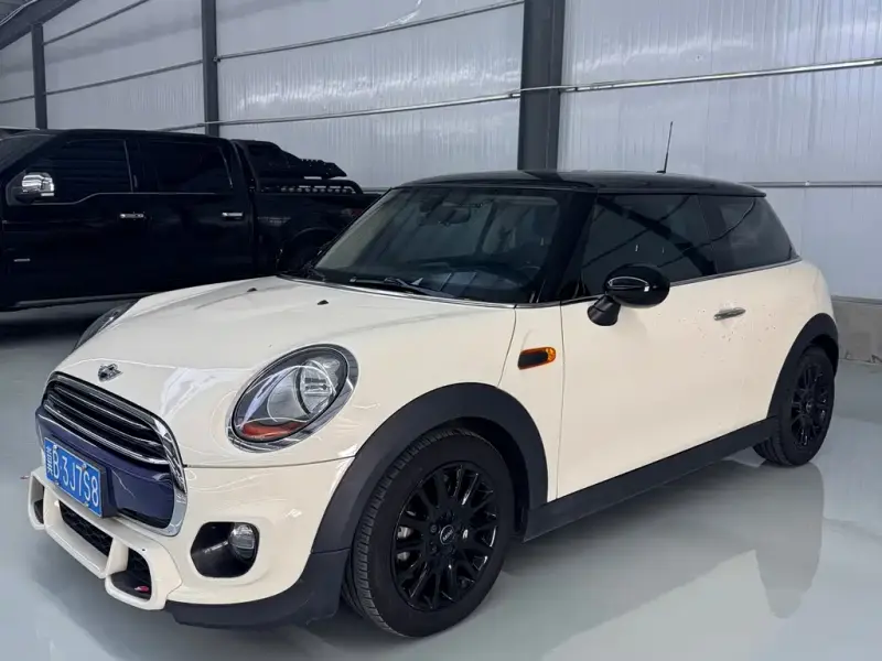 MINI Mini, 2016