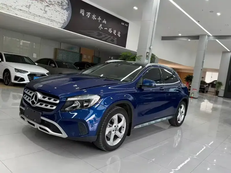 Mercedes-Benz GLA, 2018