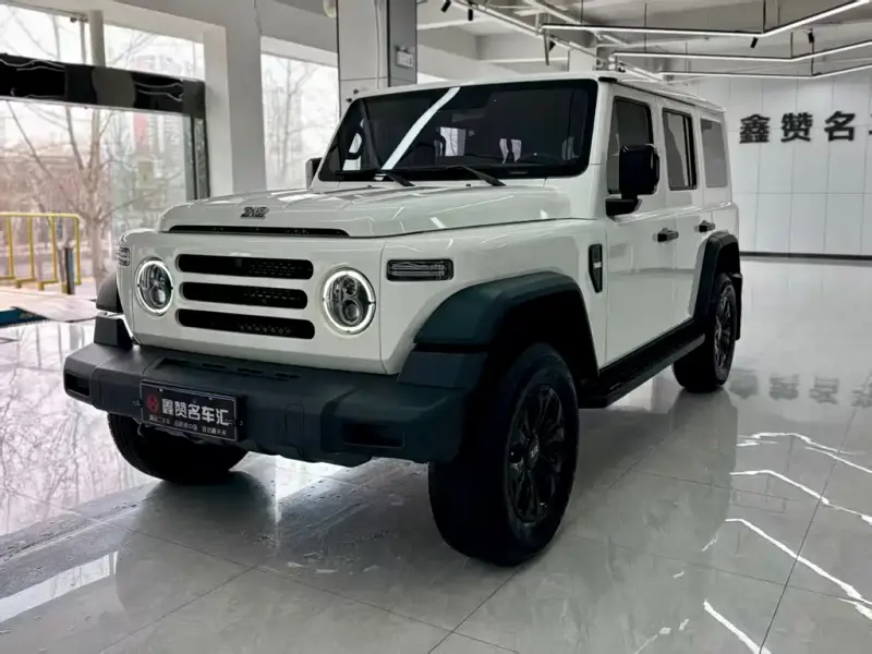 212 T01, 2025