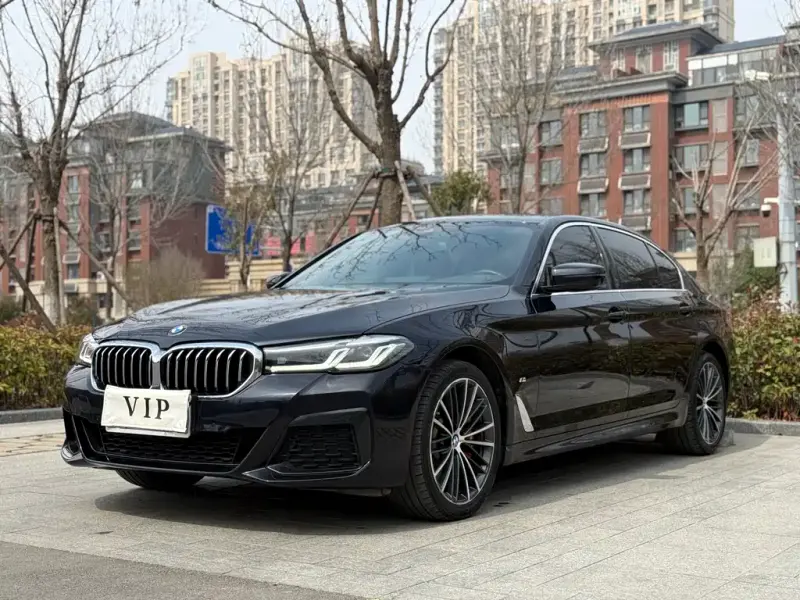 BMW 5 Series, 2022