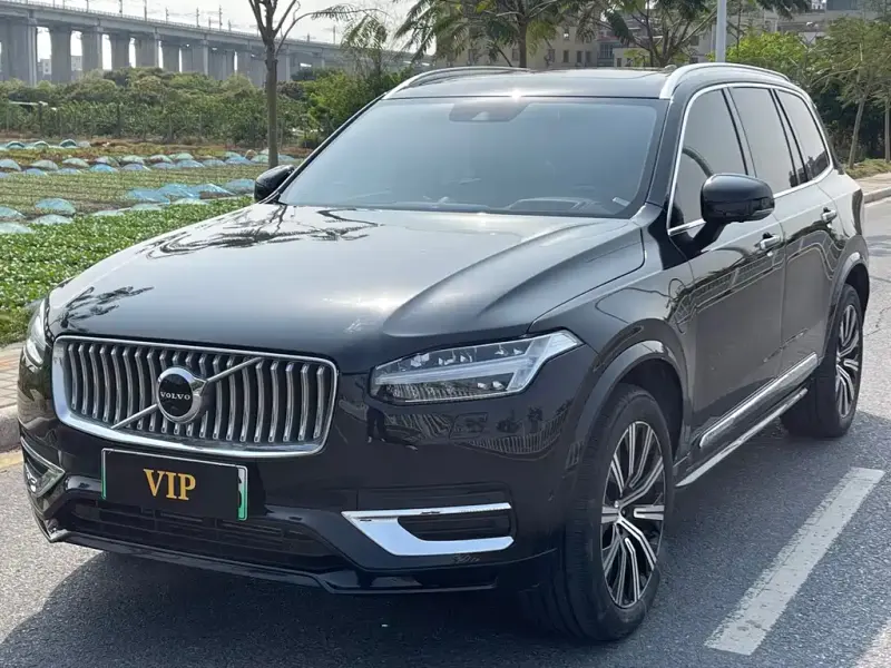 Volvo XC90 PHEV, 2022