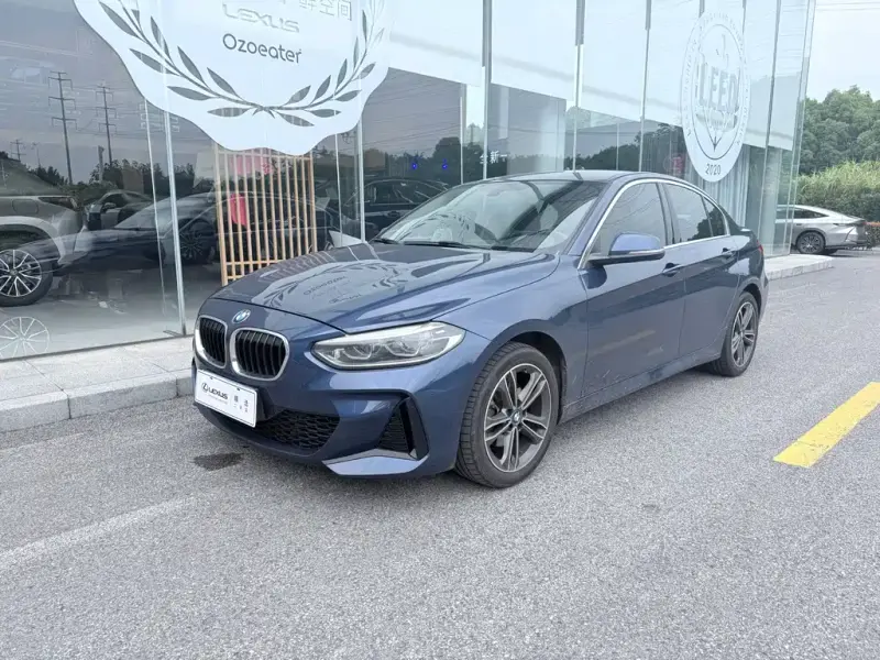 BMW 1 Series, 2021