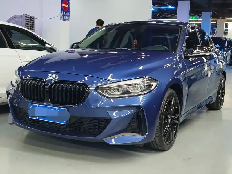 BMW 1 Series, 2021