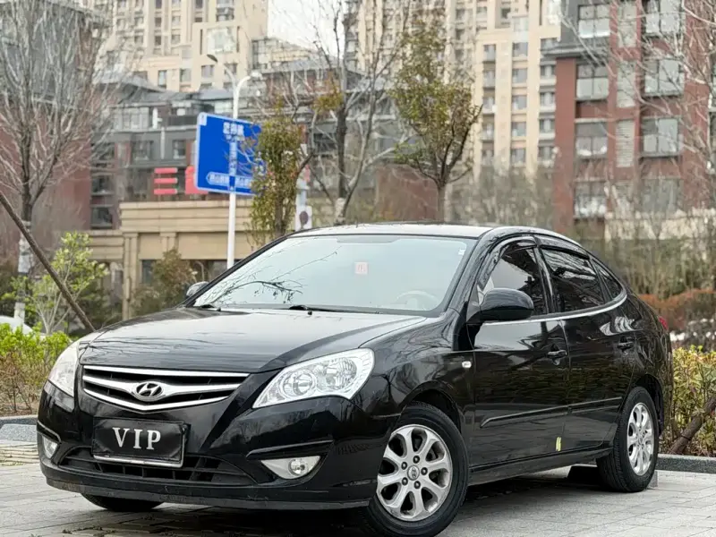 Hyundai Elantra, 2010