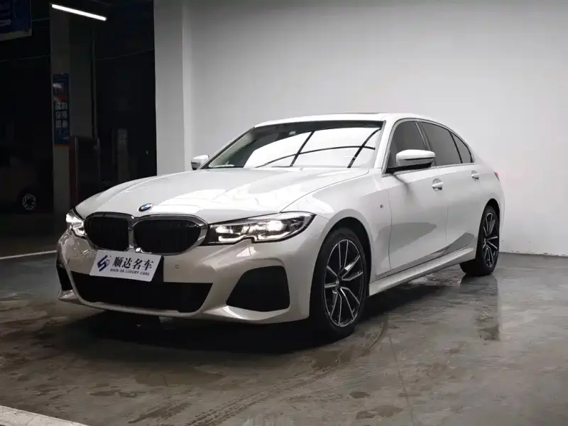 BMW 3 Series, 2021