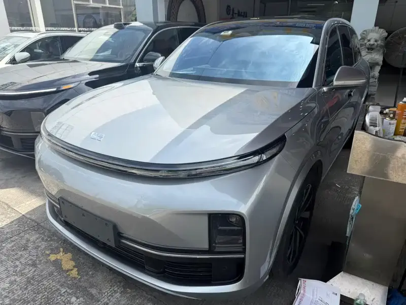 Li Auto Li L8, 2023