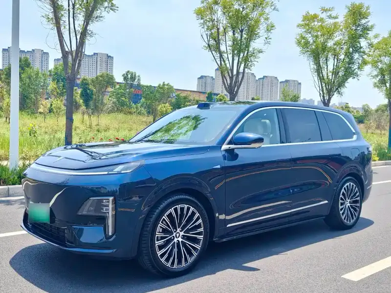 Deepal S09, 2025