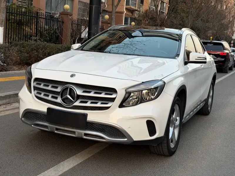 Mercedes-Benz GLA, 2018
