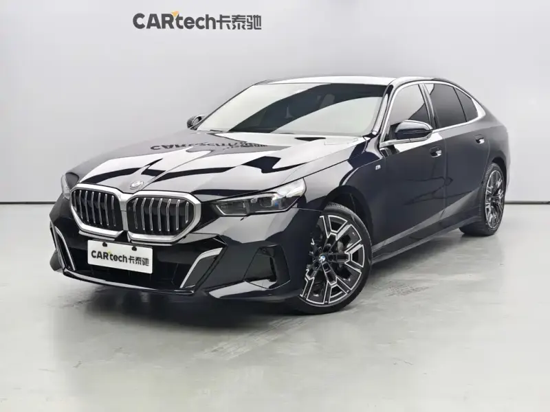 BMW 5 Series, 2024