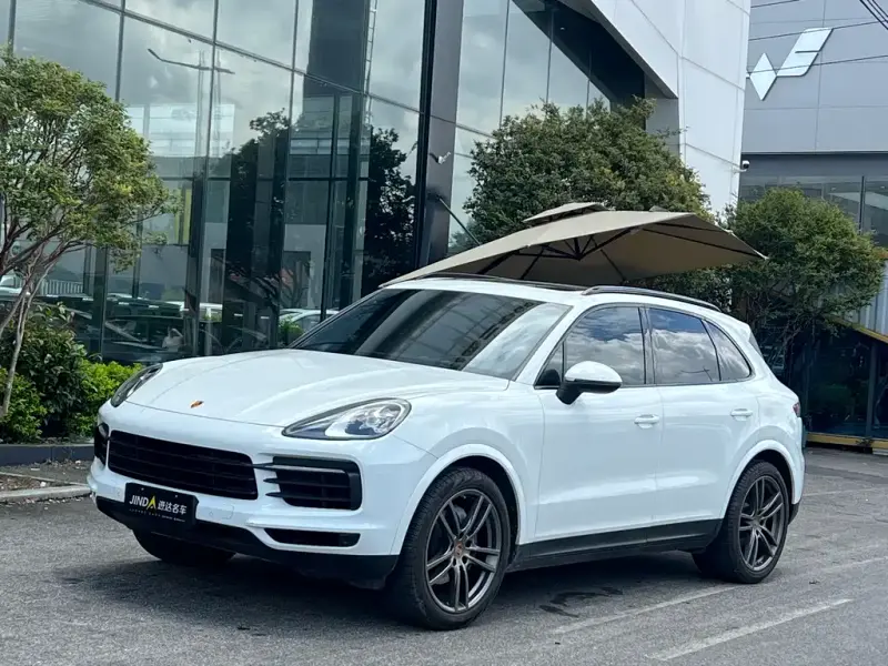 Porsche Cayenne, 2022