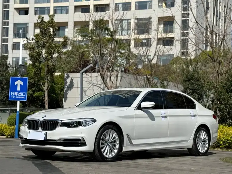 BMW 5 Series, 2019