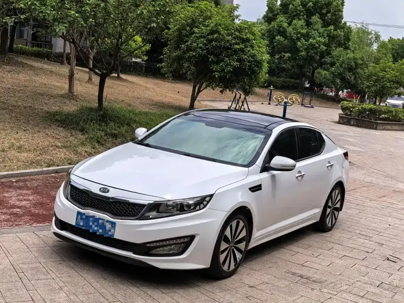 Kia K5, 2013