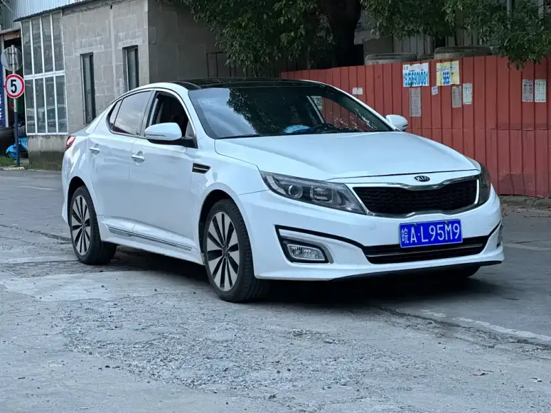 Kia K5, 2014