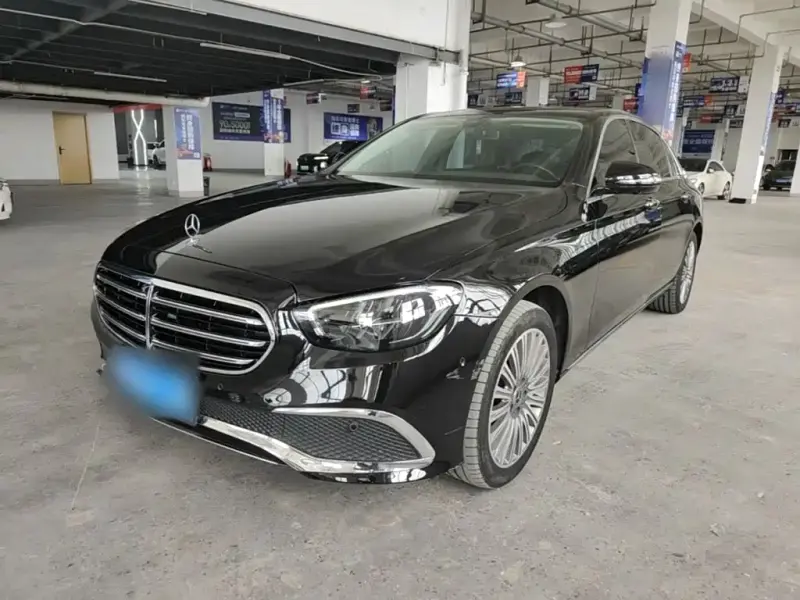 Mercedes-Benz E-Class, 2022
