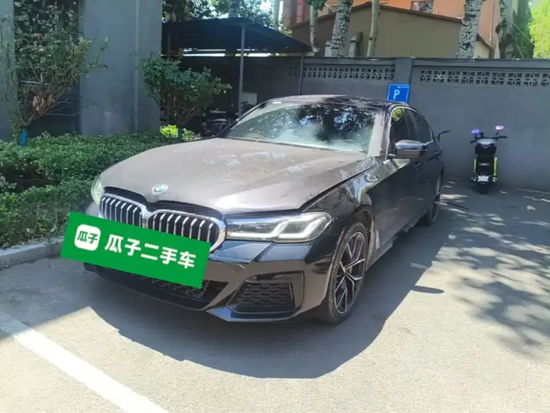 BMW 5 Series, 2023