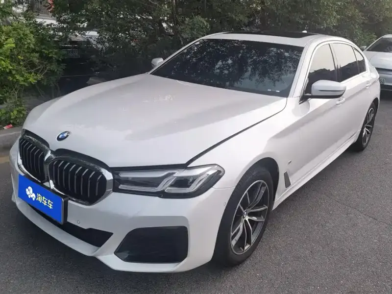 BMW 5 Series, 2023