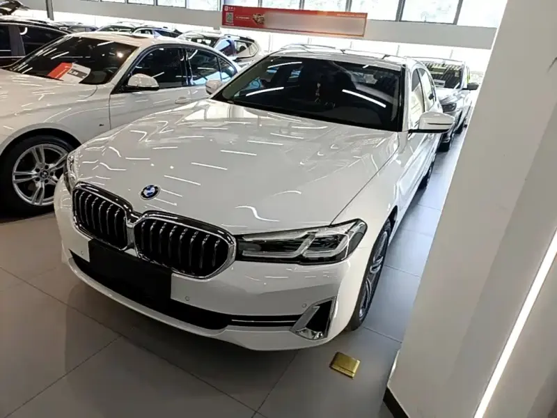 BMW 5 Series, 2023