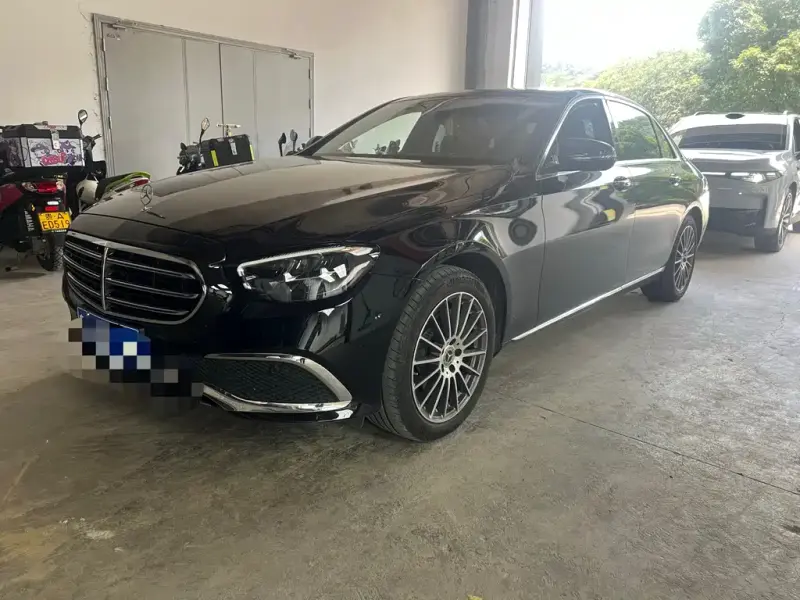 Mercedes-Benz E-Class, 2023