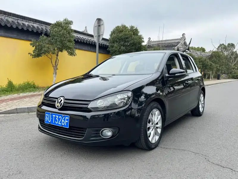 Volkswagen Golf, 2011