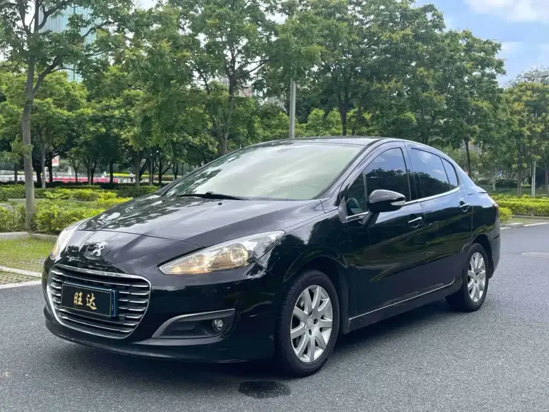 Peugeot 308, 2015