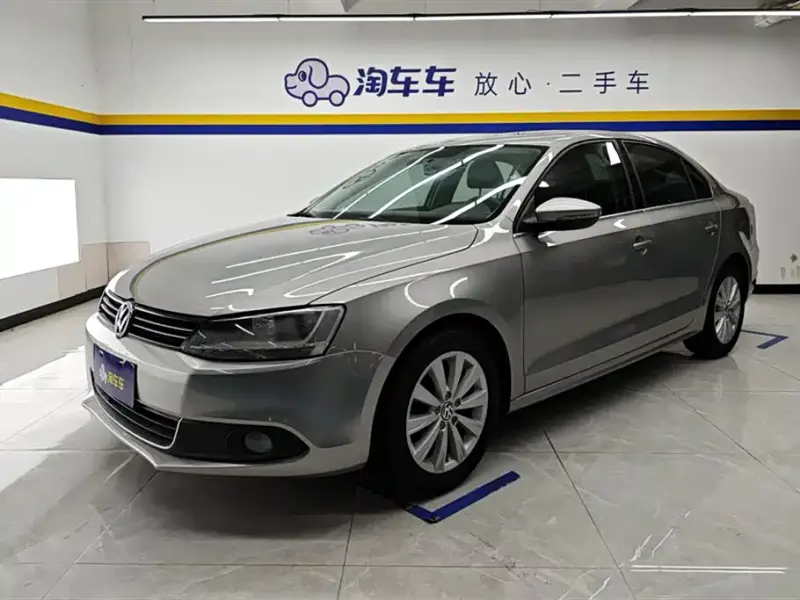 Volkswagen Sagitar, 2014