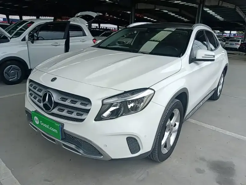 Mercedes-Benz GLA, 2018