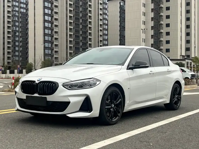 BMW 1 Series, 2023