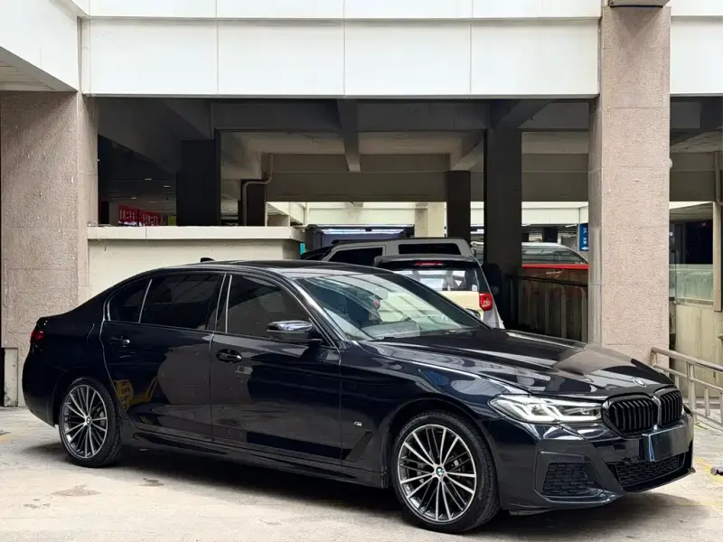 BMW 5 Series, 2021