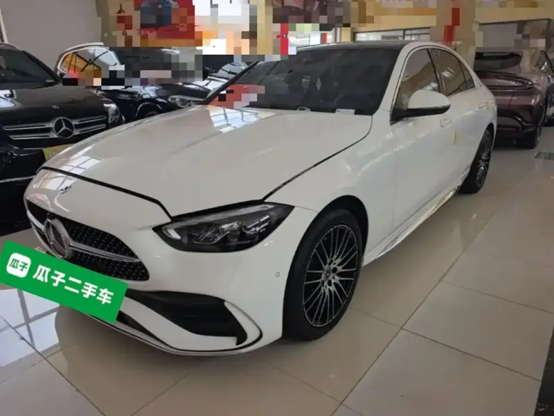 Mercedes-Benz C-Class, 2025