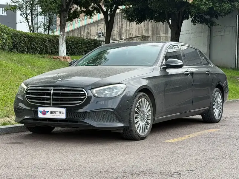 Mercedes-Benz E-Class, 2023