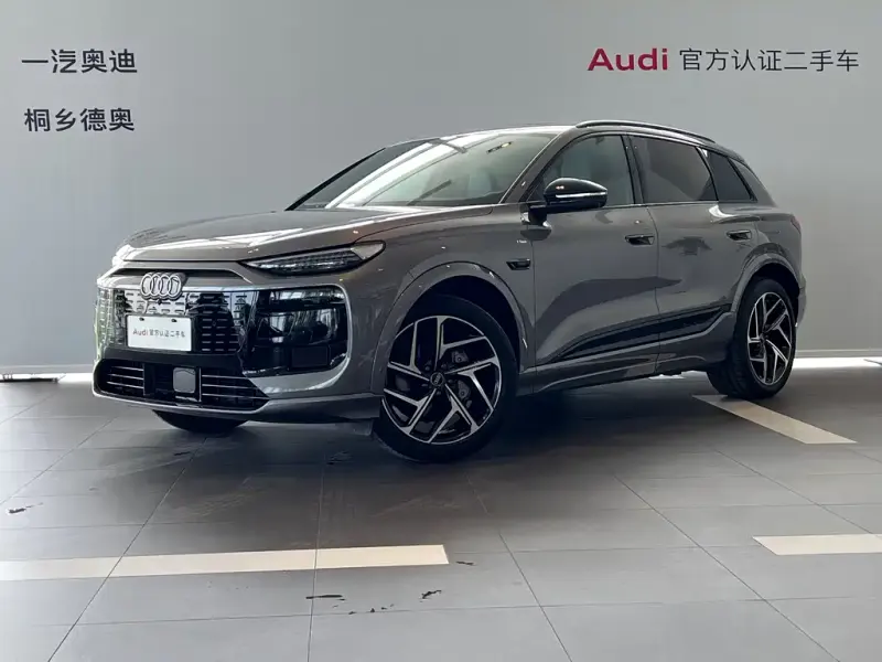 Audi Q6L e-tron, 2025 — фото 1