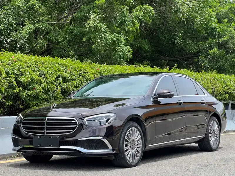 Mercedes-Benz E-Class, 2023