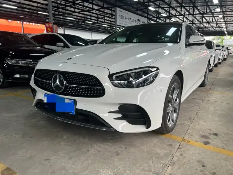 Mercedes-Benz E-Class, 2023