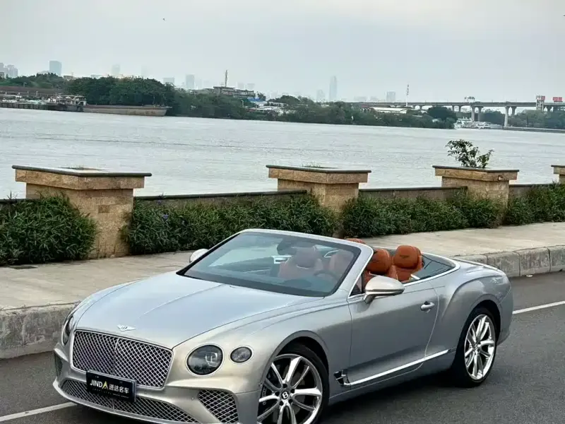 Bentley Continental, 2021