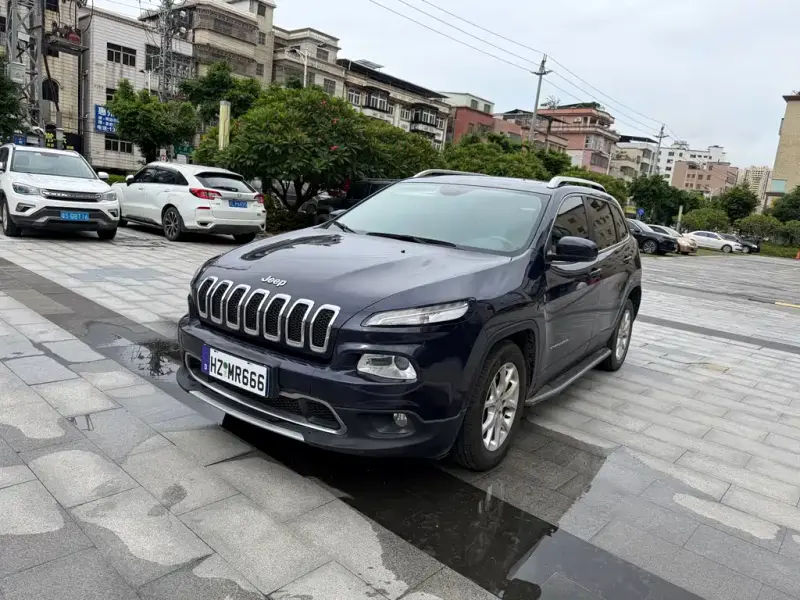 Jeep Cherokee, 2017