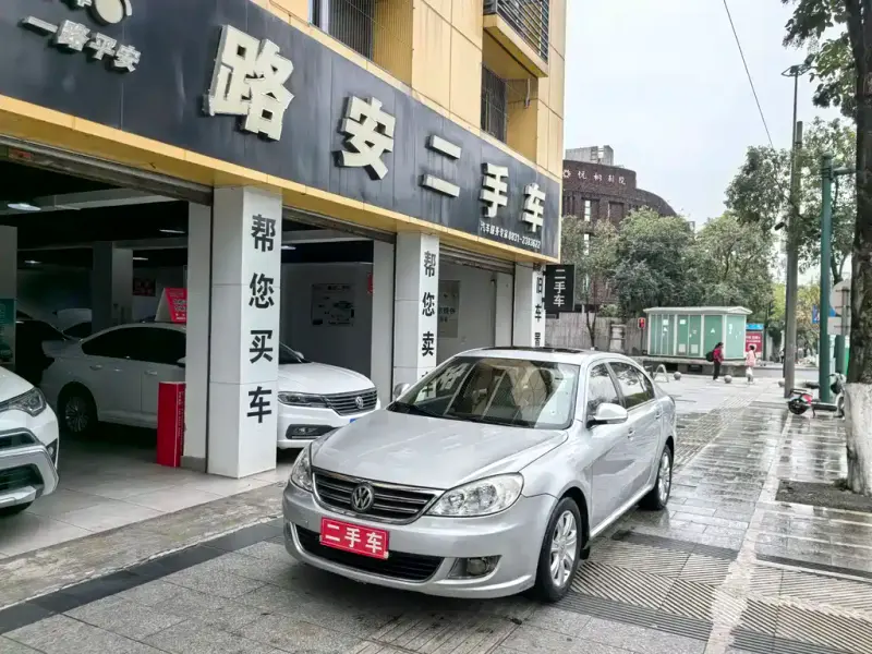 Volkswagen Lavida, 2011