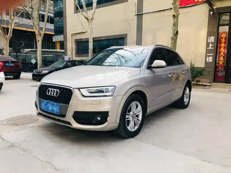 Audi Q3, 2015