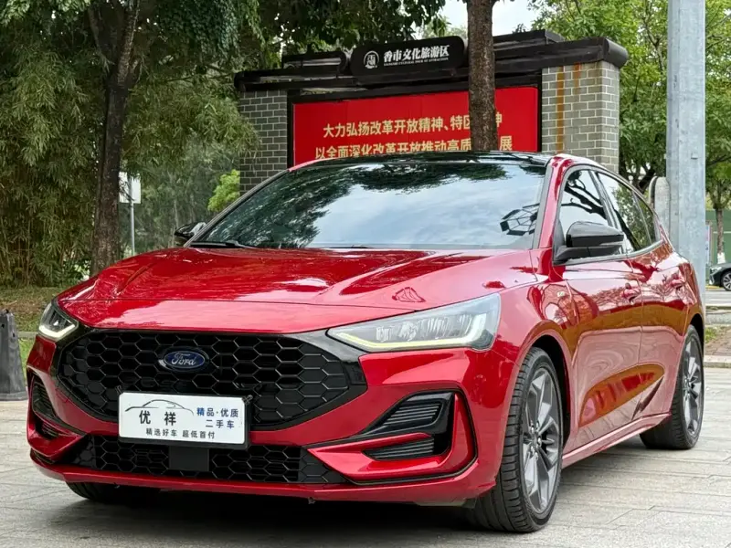 Ford Focus, 2022