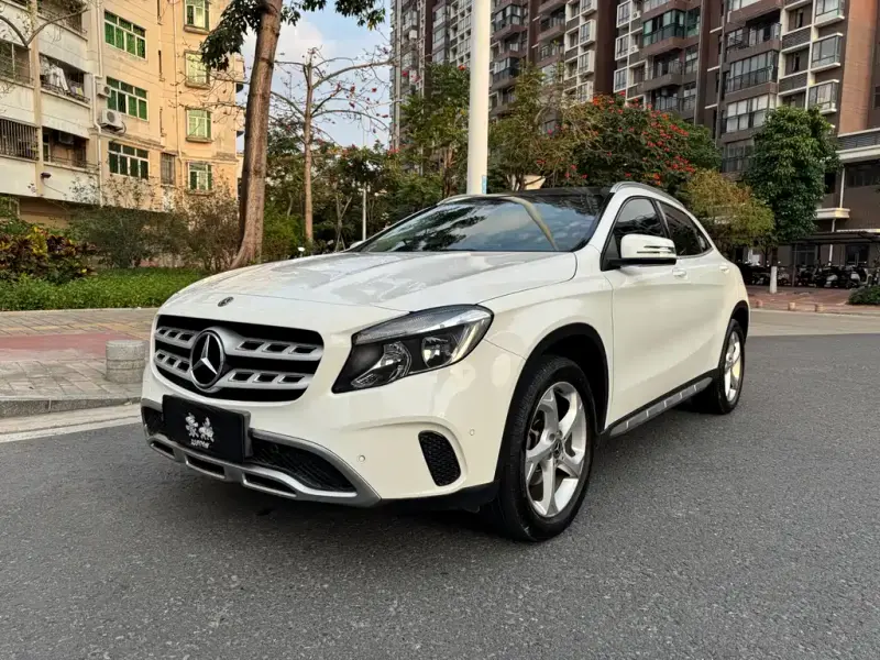 Mercedes-Benz GLA, 2017