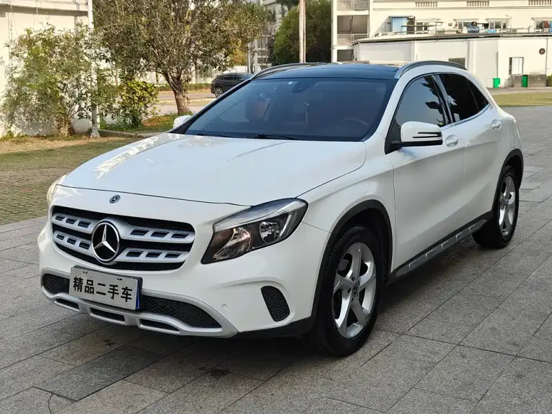 Mercedes-Benz GLA, 2018