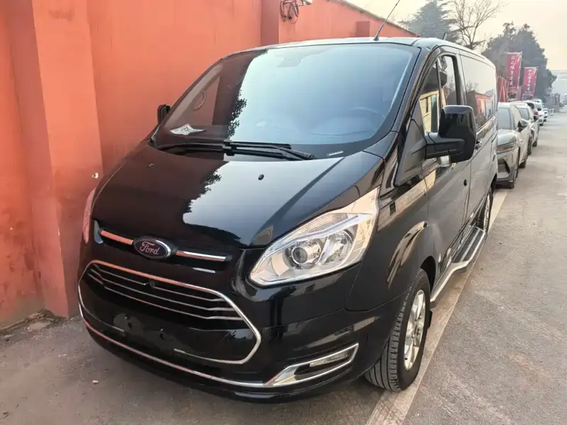 Ford Tourneo, 2020