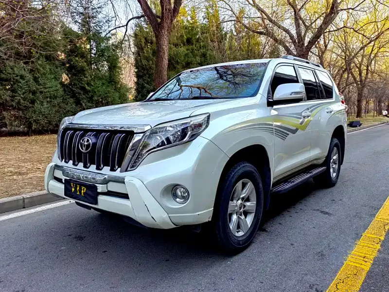Toyota Prado, 2015 — фото 1