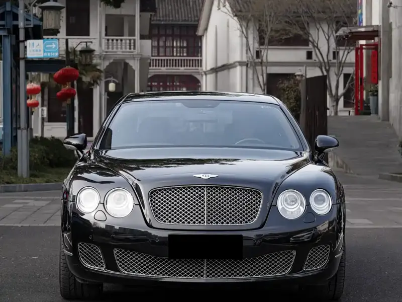 Bentley Flying Spur, 2007