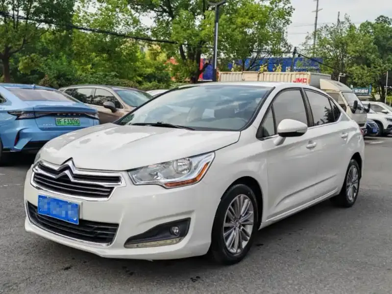 Citroen C4L, 2015