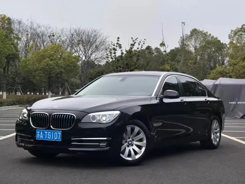 BMW 7 Series, 2015