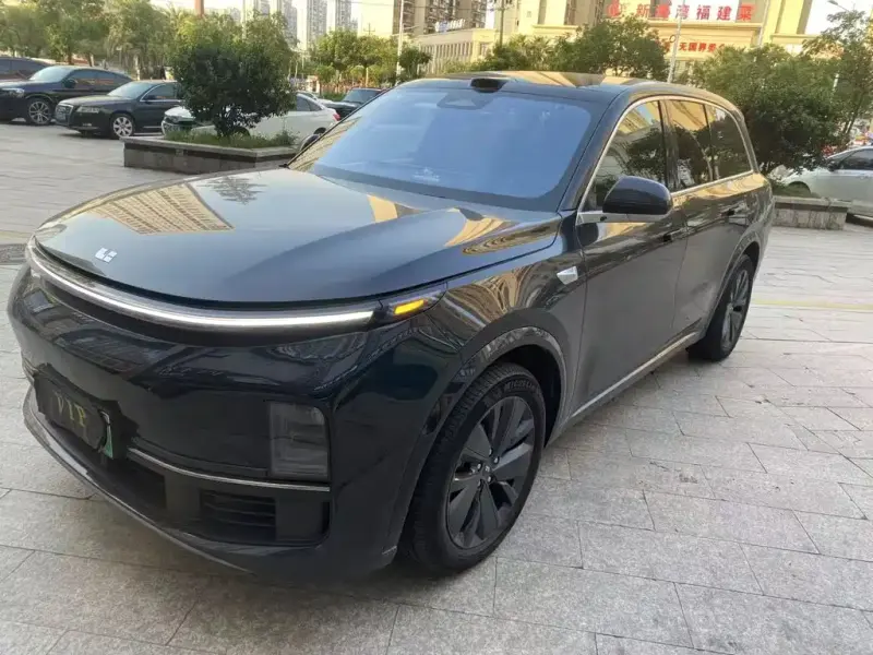 Li Auto Li L8, 2025